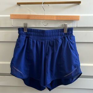 Lululemon Hotty Hot Low Rise 4” Short